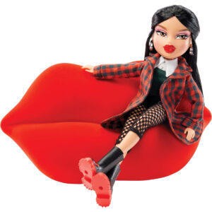 Bratz - Funky Fashion Furniture Lip Couch - Red hangout spot or use with most fashion dolls up to 12” tall | Ages 6 +