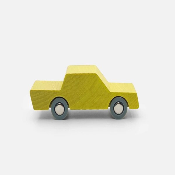 waytoplay back and forth car yellow