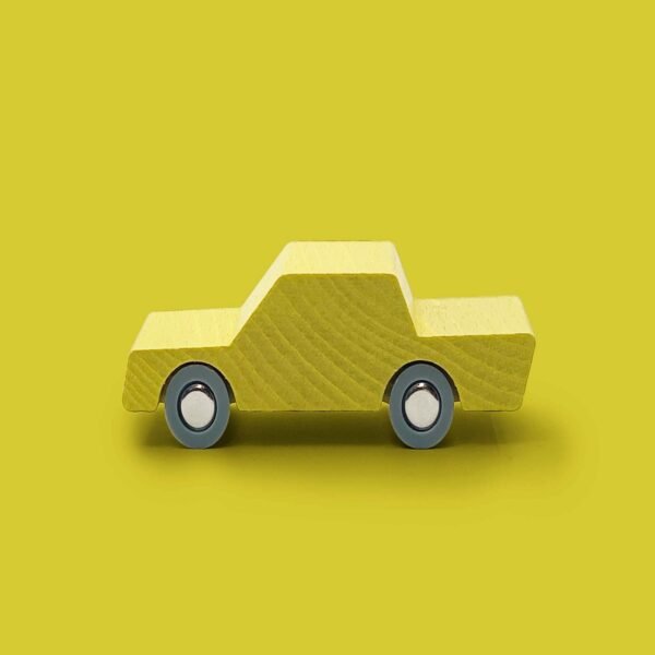 waytoplay back and forth car yellow2